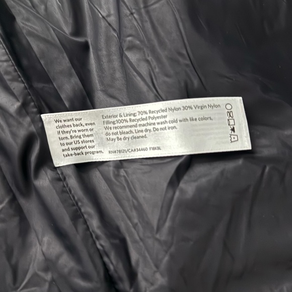 Eileen Fisher Quilted Black Snap Front Puffer Vest Chevron Black Medium - Picture 12 of 12